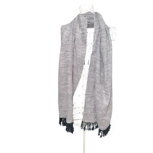 BEAUTIFUL Echo New York Gray Black scarf Women's one size MSRP $42 Lightweight s